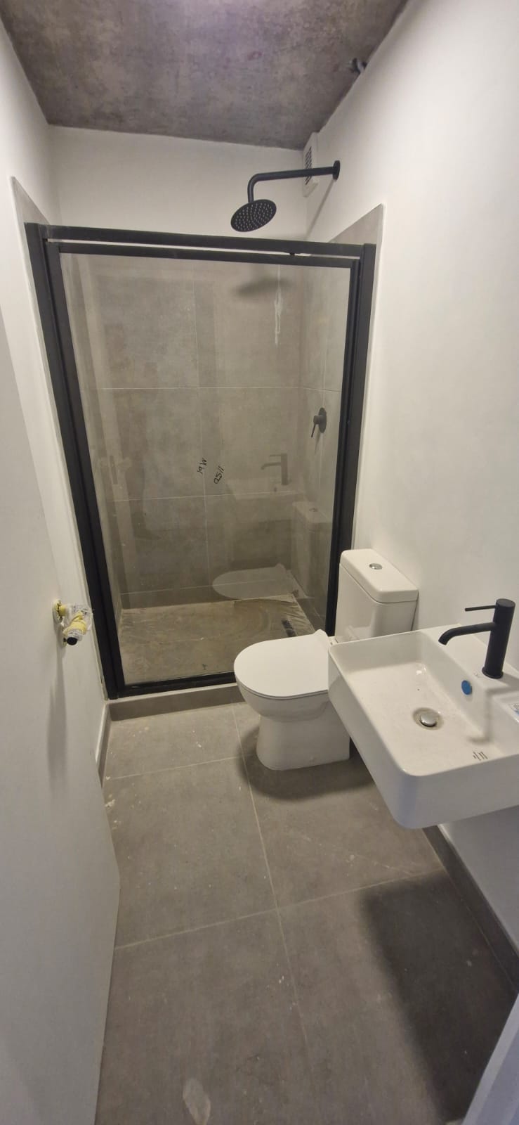 1 Bedroom Property for Sale in Table View Western Cape